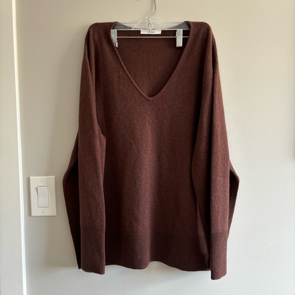 ESSE studios cashmere sweater